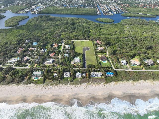 Property for sale in Hobe Sound, Florida