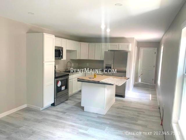 Apartment for rent in Old Town, Maine