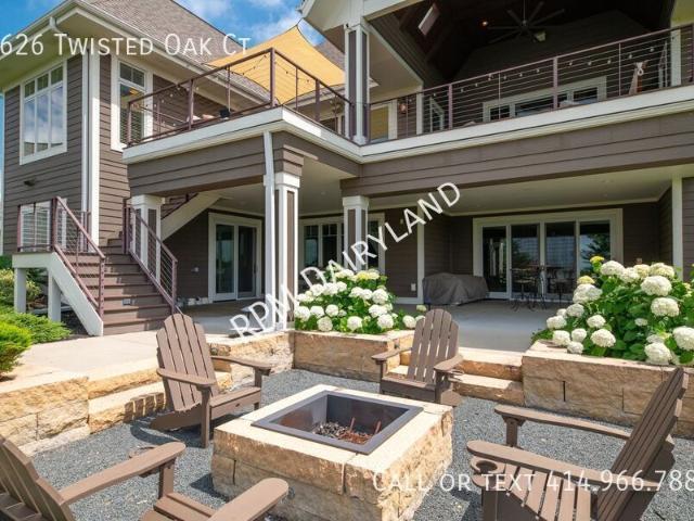 Apartment for rent in Hartland, Wisconsin