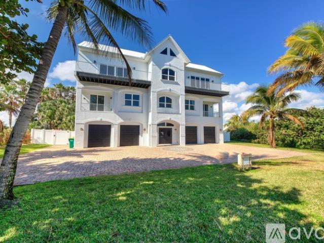 Apartment for rent in Melbourne Beach, Florida