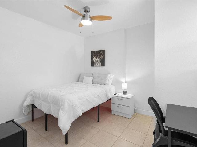 Room for rent in Sanford, Maine