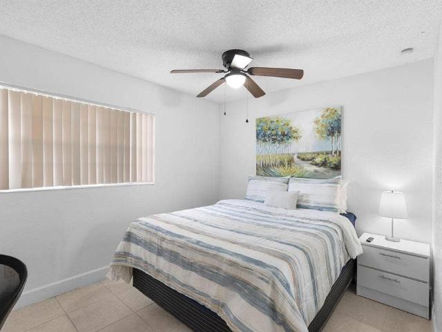 Room for rent in Sanford, Maine