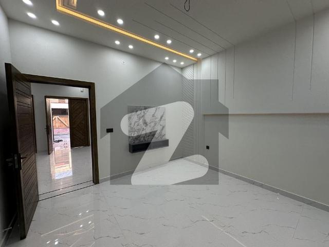 House for sale in Faisalabad, Islamabad Capital Territory