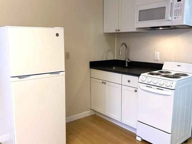 Apartment for rent in Maine