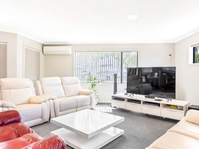 House for rent in Pauatahanui, Wellington