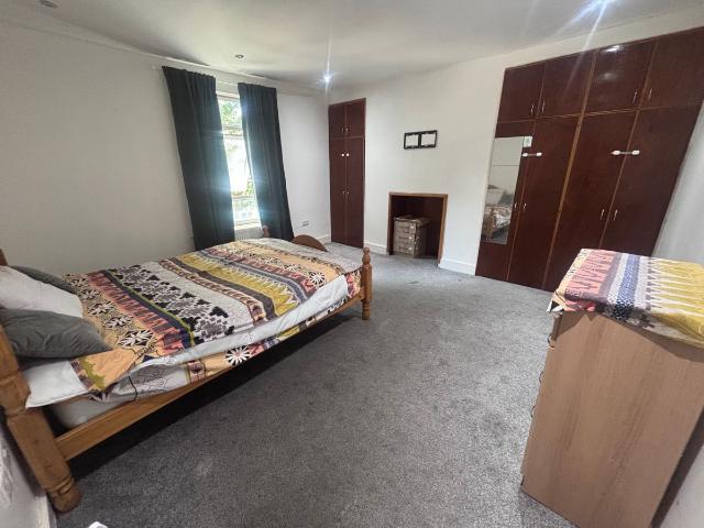 Room for rent in Camberwell, Greater London