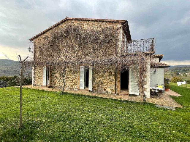Casa in vendita a Unione di Comuni Montani Colline del Fiora, Manciano