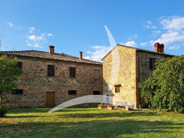 Casa in vendita a Lucignano, Toscana