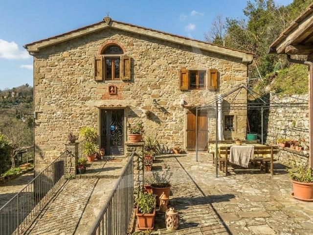 Casa in vendita a Loro Ciuffenna, Toscana