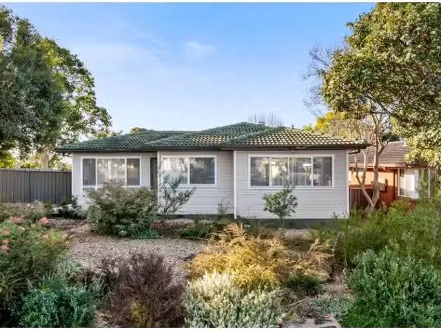 House for rent in Bradbury, Sydney