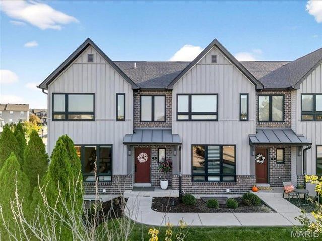 Townhouse for sale in Saint Charles, Missouri