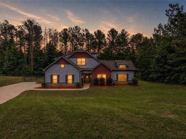 House for sale in Newnan, Georgia