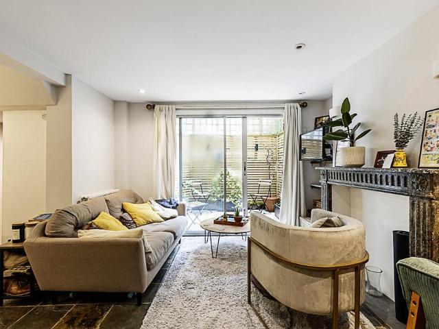 House for rent in Kensington, Greater London