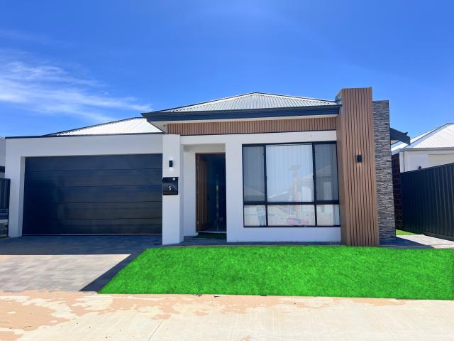 House for rent in Port Kennedy, City of Rockingham