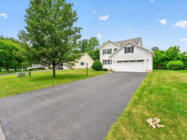 House for sale in Saratoga, New York