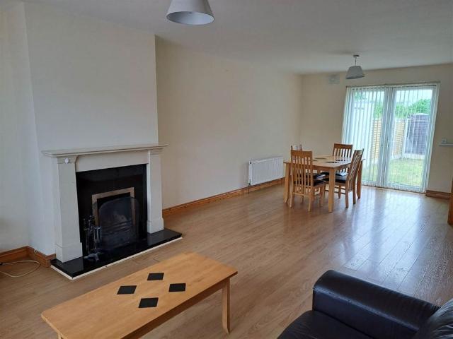 House to rent in Corry, Connacht