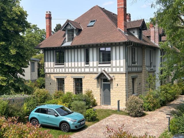 Maison vente à Nanterre, Garches