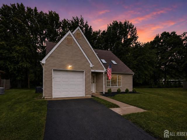 Condo for sale in Cliffwood, New Jersey