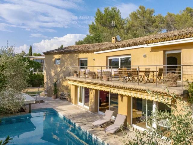Villa vente à Grasse, Roquefort-les-pins