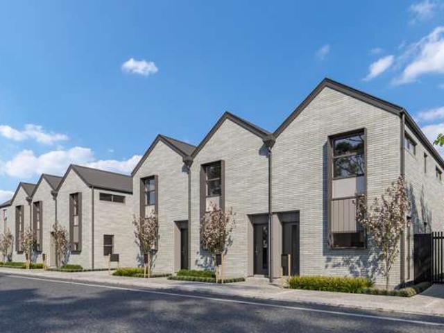 Townhouse for sale in Heathcote, Canterbury