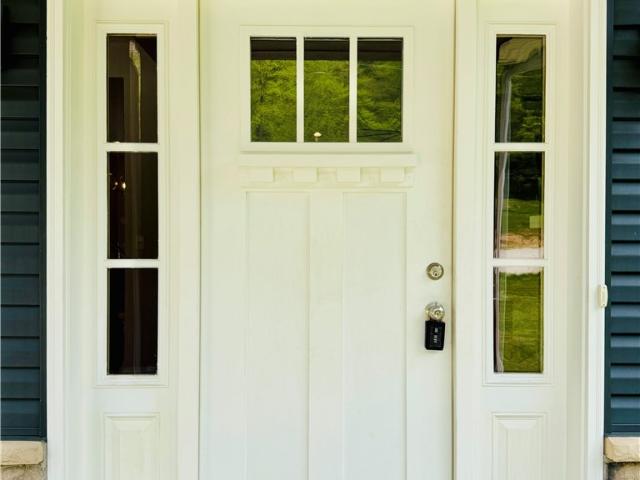 House for sale in Malvern, Ohio