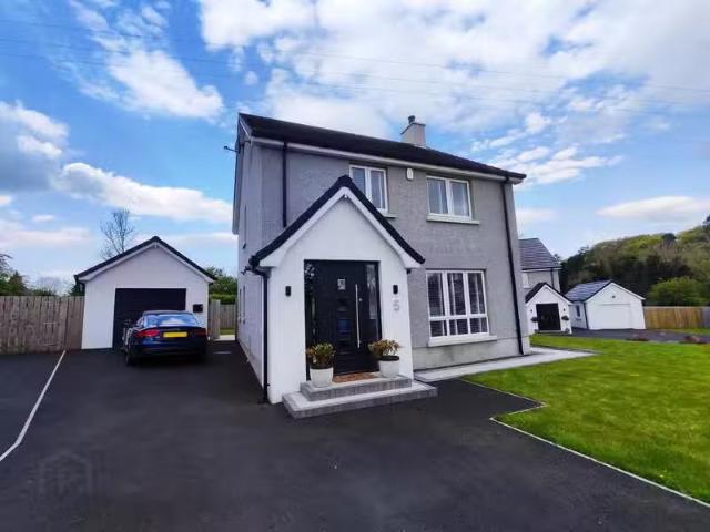 House for sale in Edenderry, North Tipperary