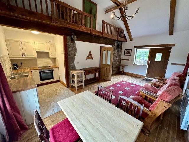 Apartment to rent in Ballymote, Connacht