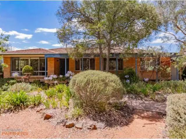 House for rent in Macquarie, Australian Capital Territory