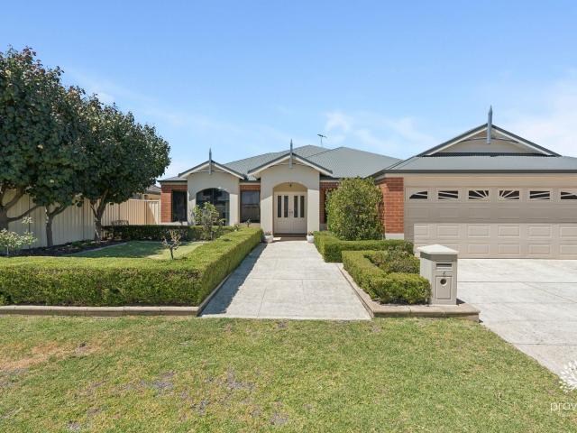 House for sale in High Wycombe, Western Australia