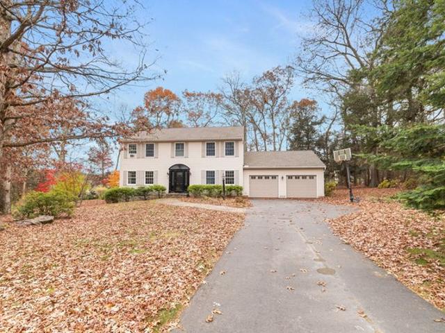 House for sale in Ellington, Connecticut