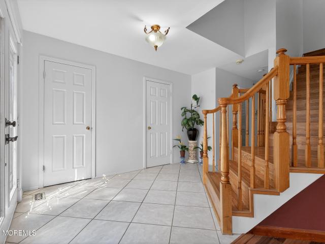 House for sale in Cliffwood, New Jersey