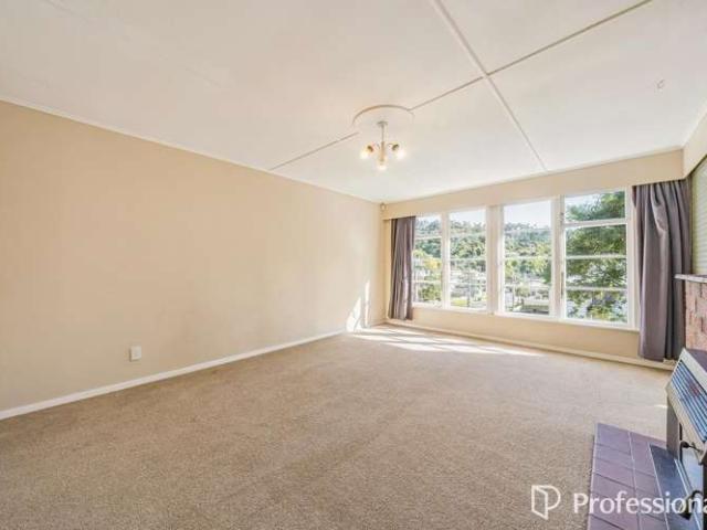 House for sale in Days Bay, Wellington