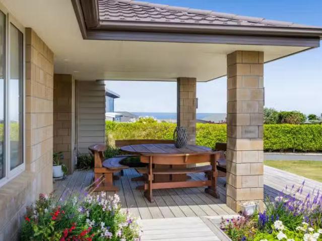 House for sale in Taranaki