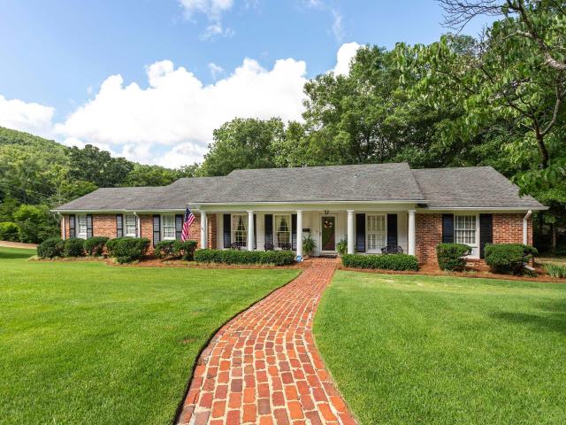 House for sale in Anniston, Alabama