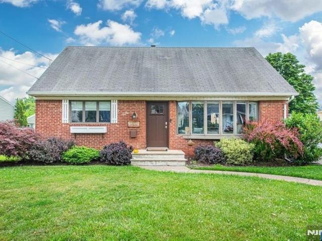 House for sale in Passaic, New Jersey