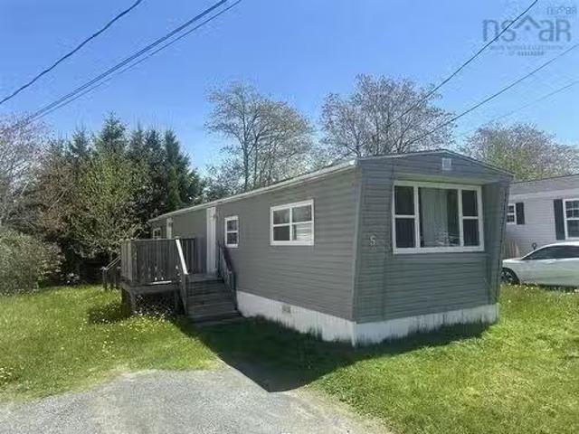 House for sale in Lake Echo, Nova Scotia