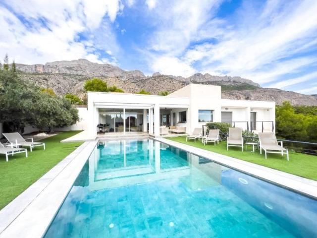 Villa en venta en Altea