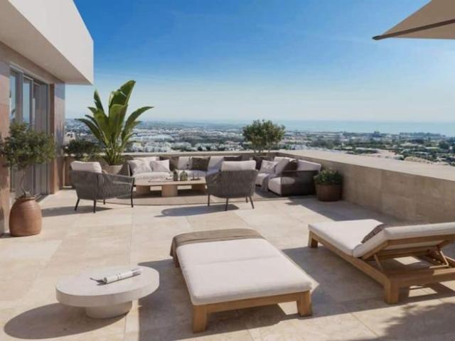 Apartamento en venta en Estepona, Málaga