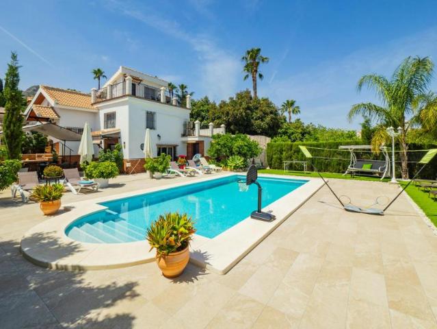 Casa en alquiler en Pinos de Alhaurín, Alhaurín de la Torre