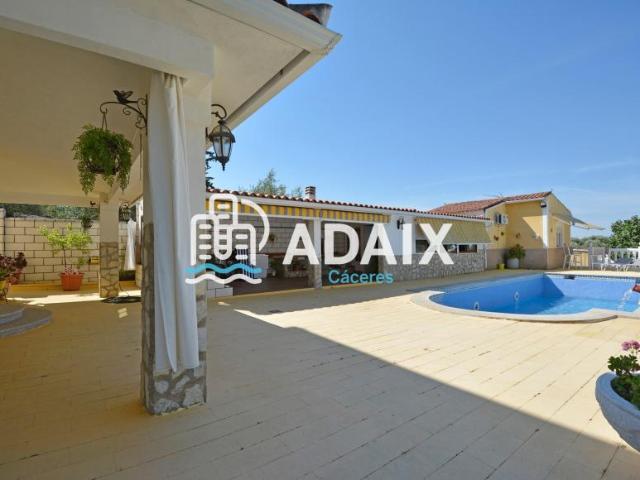 Casa en venta en Cáceres