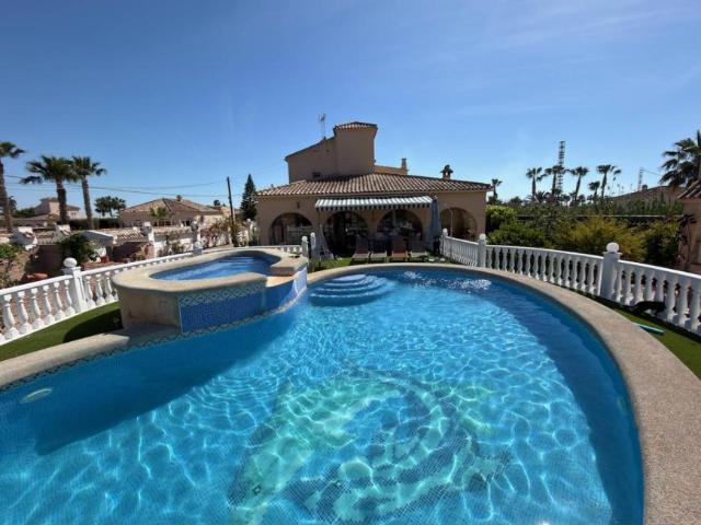 Casa en venta en el Baix Segura / La Vega Baja, Valencia