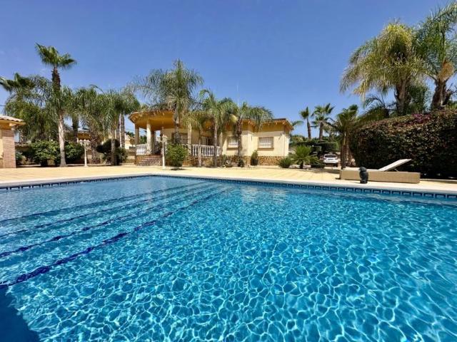 Casa en venta en el Baix Segura / La Vega Baja, Valencia