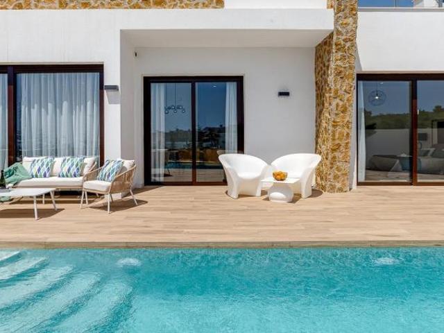 Casa en venta en Finestrat, Alicante