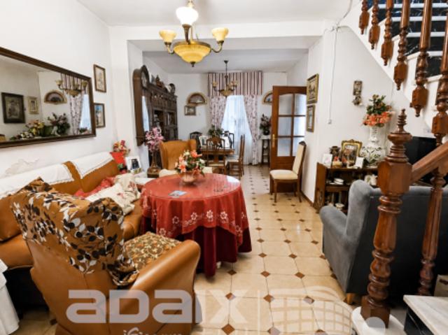 Casa en venta en Lucena, Andalucía
