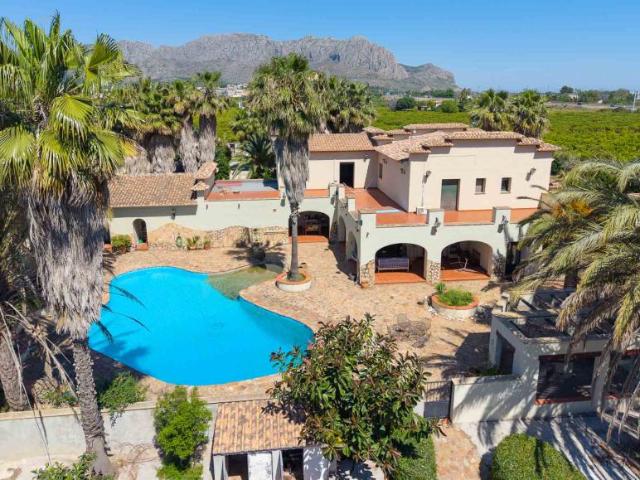 Casa en venta en Pamis, la Marina Alta