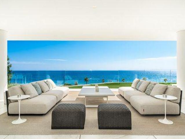 Apartamento en venta en Barriada Islas Canarias, Costa del Sol Occidental