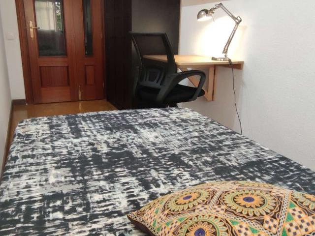 Habitación en alquiler en Alcalá De Henares, Distrito I