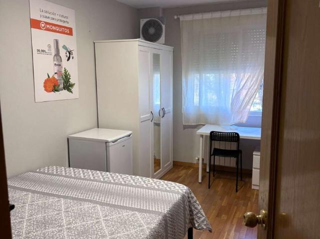 Habitación en alquiler en Zaragoza, Aragón