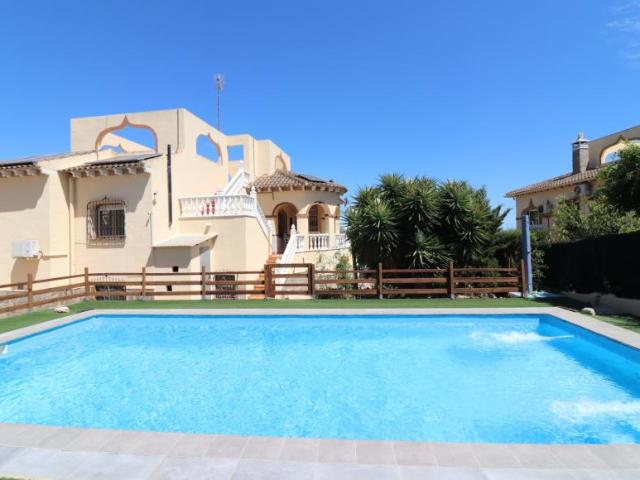 Chalet en venta en Urbanización Montemar, el Baix Segura / La Vega Baja