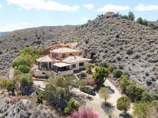 Chalet en venta en Vera, Andalucía